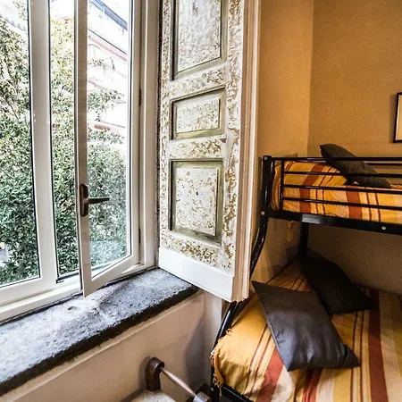 Colonna Bed