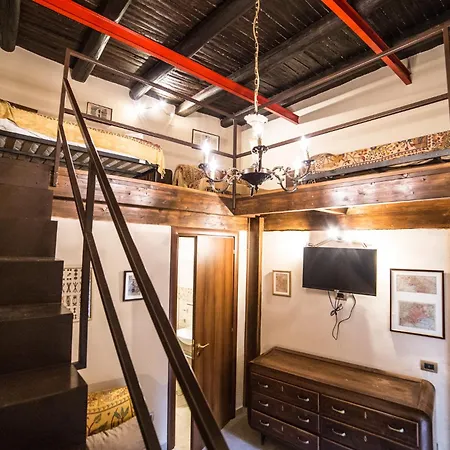 Colonna Bed Nocleg ze śniadaniem 3*