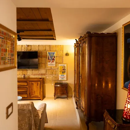 Nocleg ze śniadaniem Colonna Bed 3*