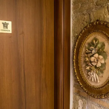 Nocleg ze śniadaniem Colonna Bed Neapol