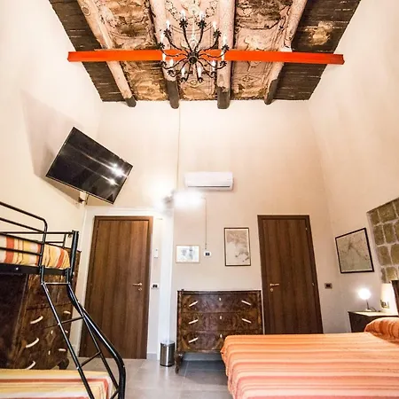 ベッド・アンド・ブレックファスト Colonna Bed ナポリ
